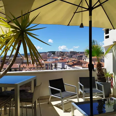 Appartement Top Floor Apartment With Terrasse, Close To Croisette Cannes